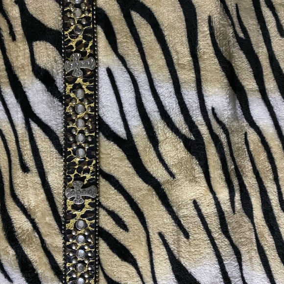 Blinged out cheetah print belt - Picture 4 of 6